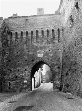 Porta di Vallesacco